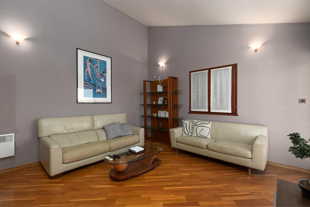 Biba Lux Apartment โปเรช ภายนอก รูปภาพ